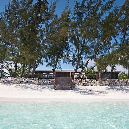 Hollywood Beach Suites Turks And Caicos Whitby Fasiliteter bilde